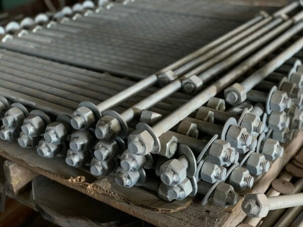 ANCHOR BOLT WITH NUTS & WASHERS ASSEMBLED
