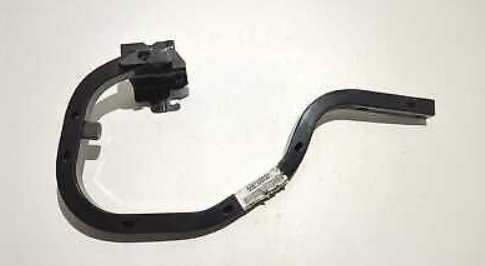 Mitsubishi Hinge ,T/Lid Rh-5923A012